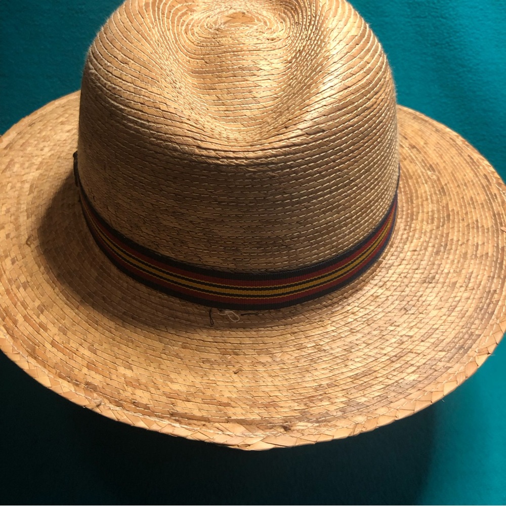 Tula of Austin, TX Straw Fedora w Striped Ribbon Band w Tula Medallion - Picture 3 of 12